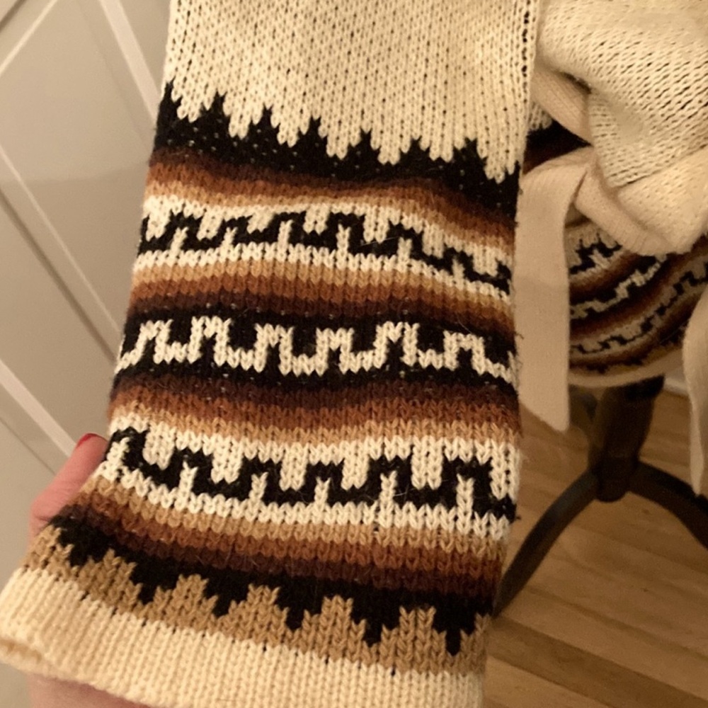 Jen's Pirate Booty Cream and Brown Patterned Knit Cardigan - Picture 6 of 6
